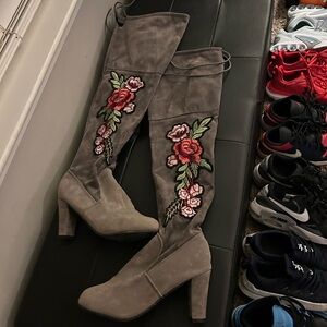 Embroidered Gray Knee-High Boots